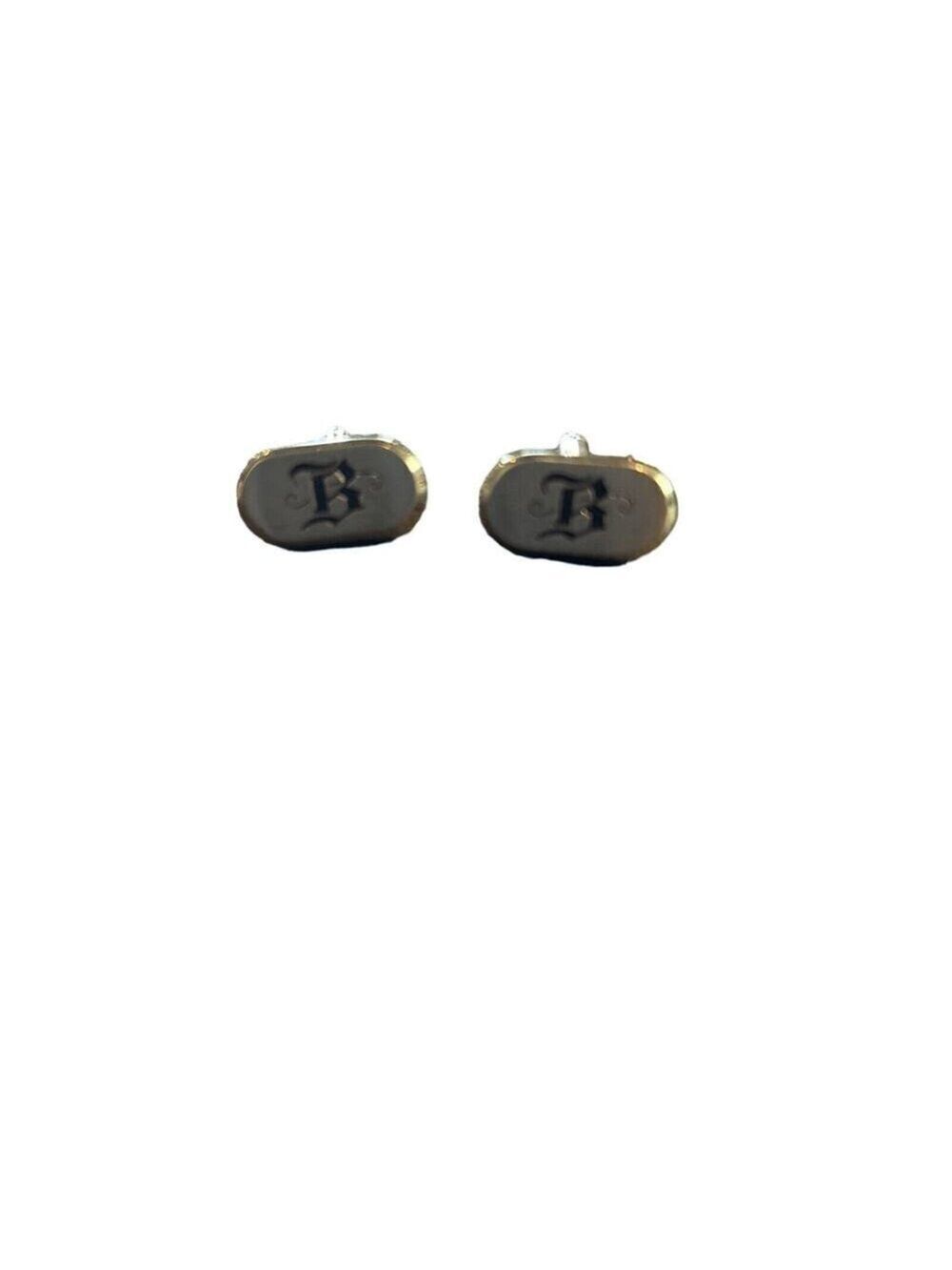 Cufflinks Initial B